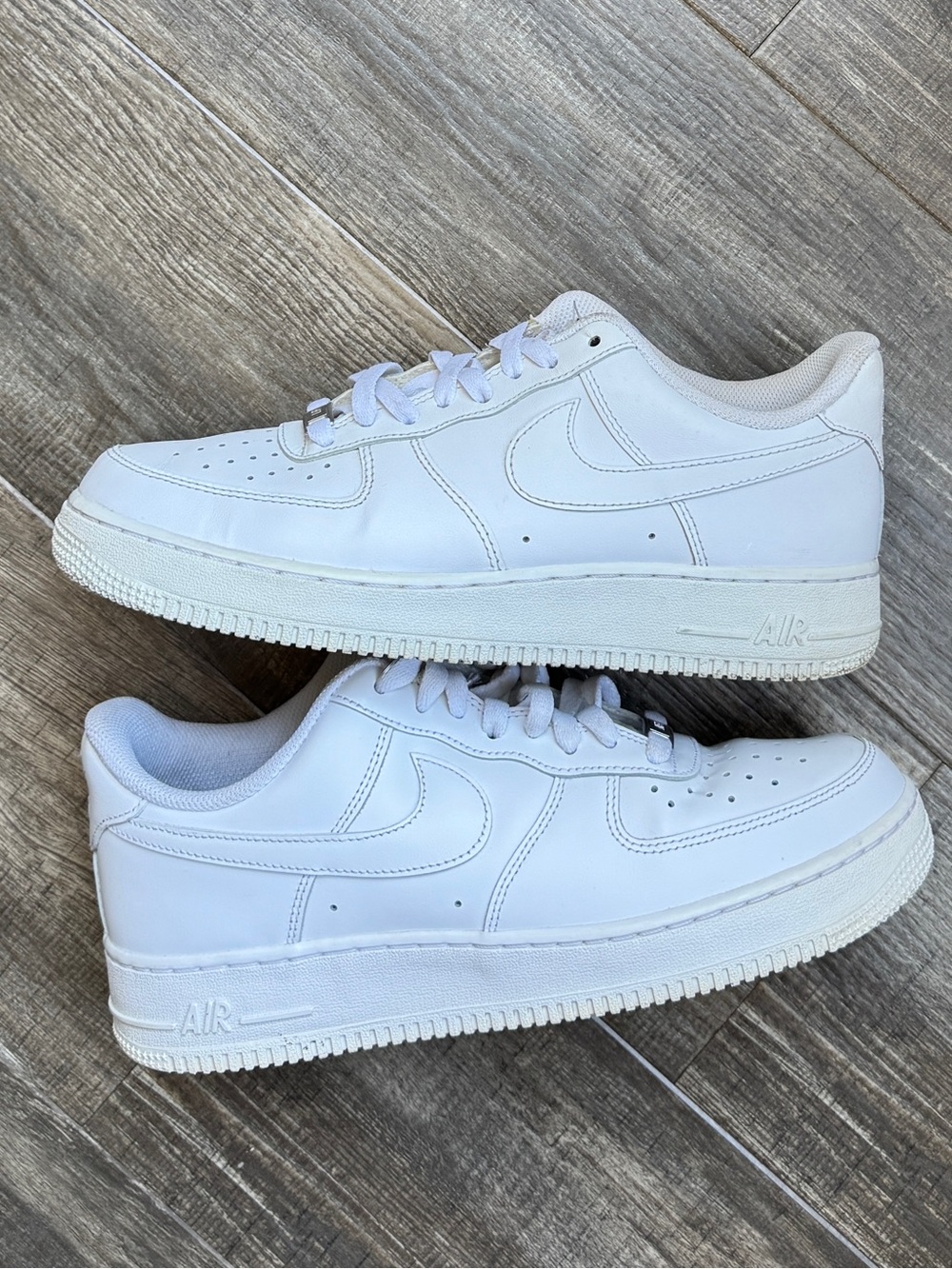 Nike Air Force 1 one white low af 8.5 men’s